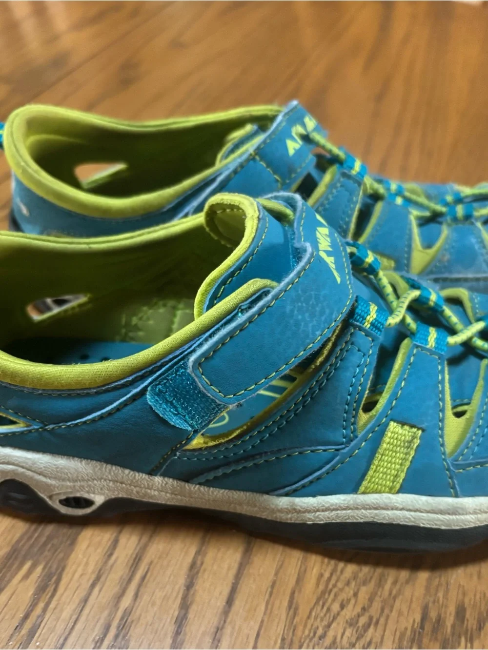 Airwalk Kids Blue and Lime Outdoor Active Sandals